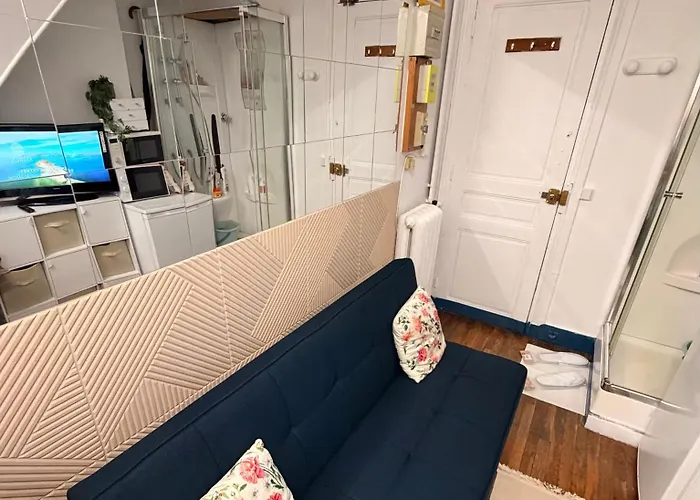 Apartment Face A La Tour Eiffel Paris